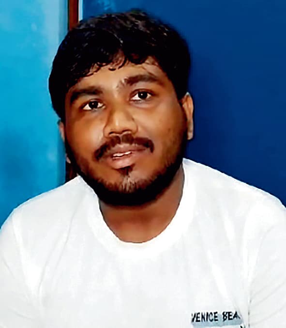 बांग्लादेश से लौटकर मेडिकल के छात्र ने सुनायी आपबीती