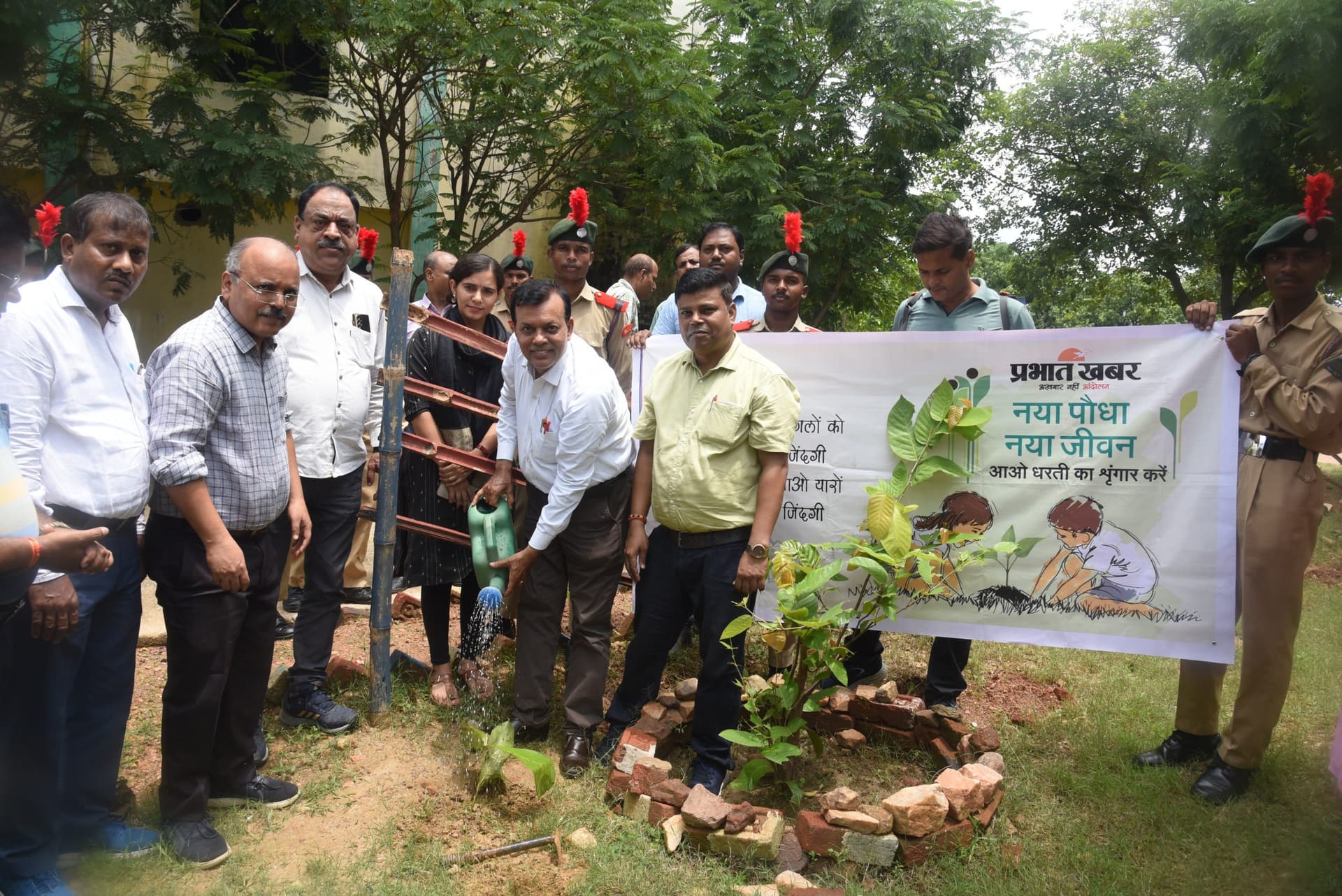 ”पौधरोपण केवल पर्यावरण संरक्षण का कार्य नहीं है, बल्कि एक सामाजिक जिम्मेदारी भी है”