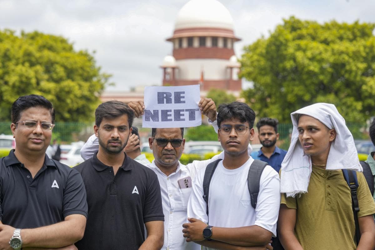 नीट-यूजी 2024: कसूरवार और बेकसूरों की पहचान करना संभव नहीं, सुनवाई के दौरान याचिकाकर्ताओं के वकील ने कहा