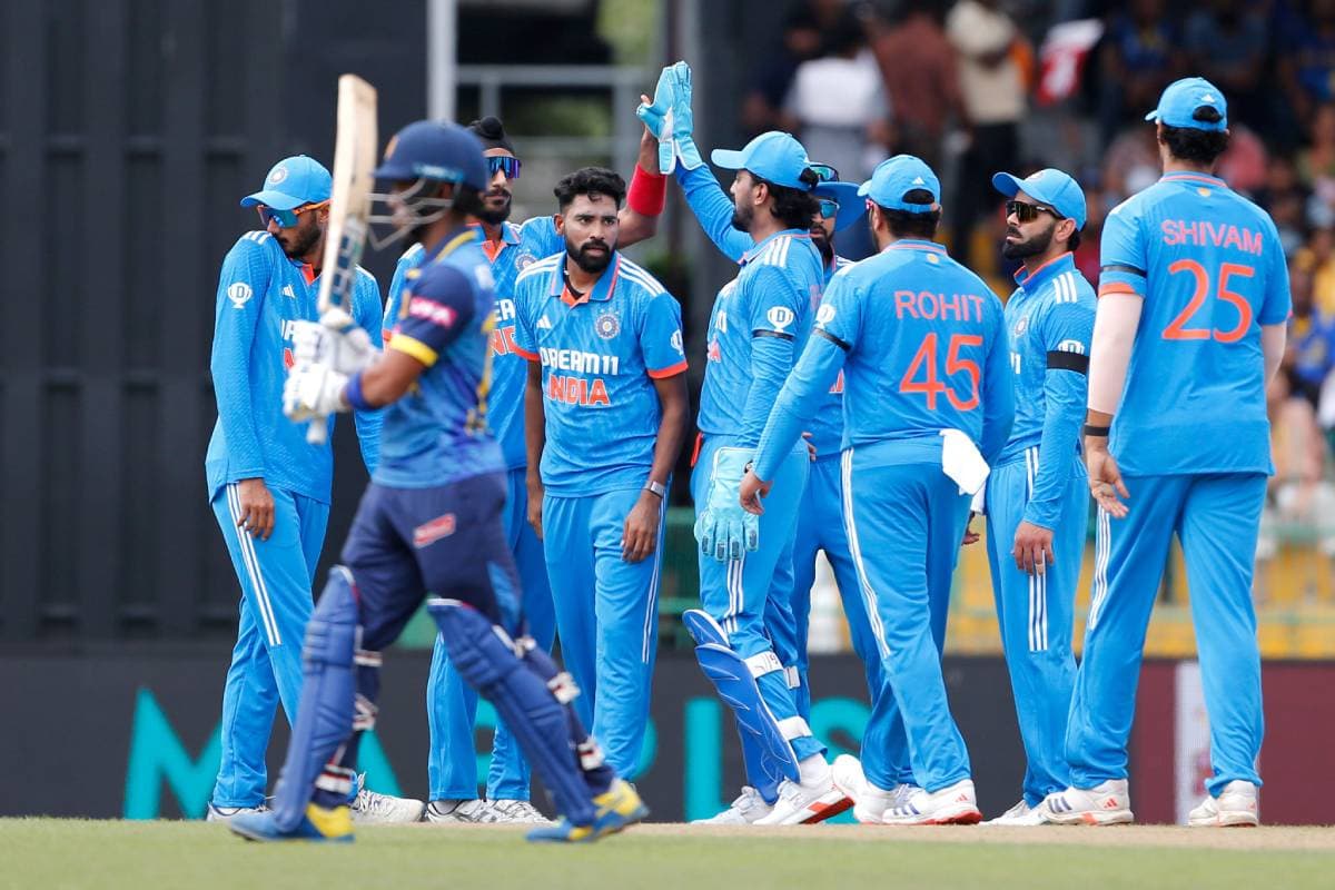India VS Sri Lanka 1st ODI: काम नहीं आयी रोहित शर्मा की मेहनत, टाई हुआ भारत-श्रीलंका के बीच पहला वनडे
