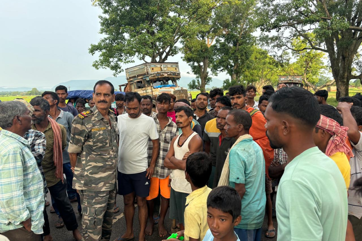 Road Accident In Gumla: उत्पाद सिपाही की तैयारी कर रही युवती के दोनों पैरों को बॉक्साइट ट्रक ने रौंदा