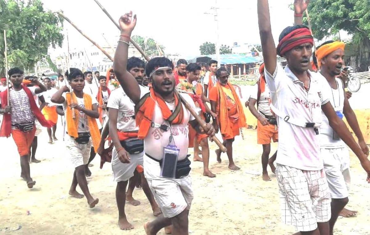 कम समय में तरक्की को लेकर युवाओं में बढ़ा डाक बम का क्रेज, सुल्तानगंज में उमड़ती है भीड़…