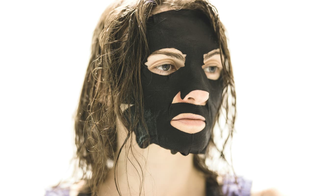 Beauty Tips: क्या है इंस्टैंट ग्लो फेस मास्क? काफी तेजी से इंटरनेट पर हो रहा वायरल