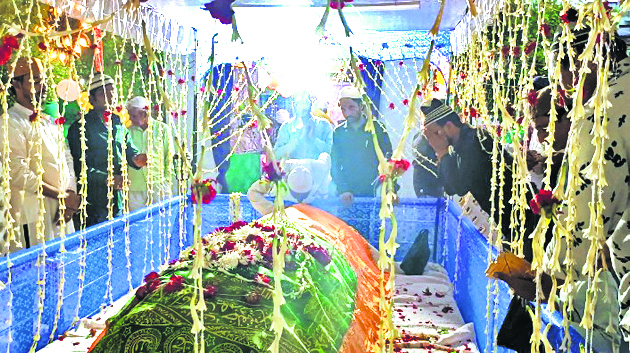 रहमतुल्ला अलैह का 449वां सालाना उर्स मना