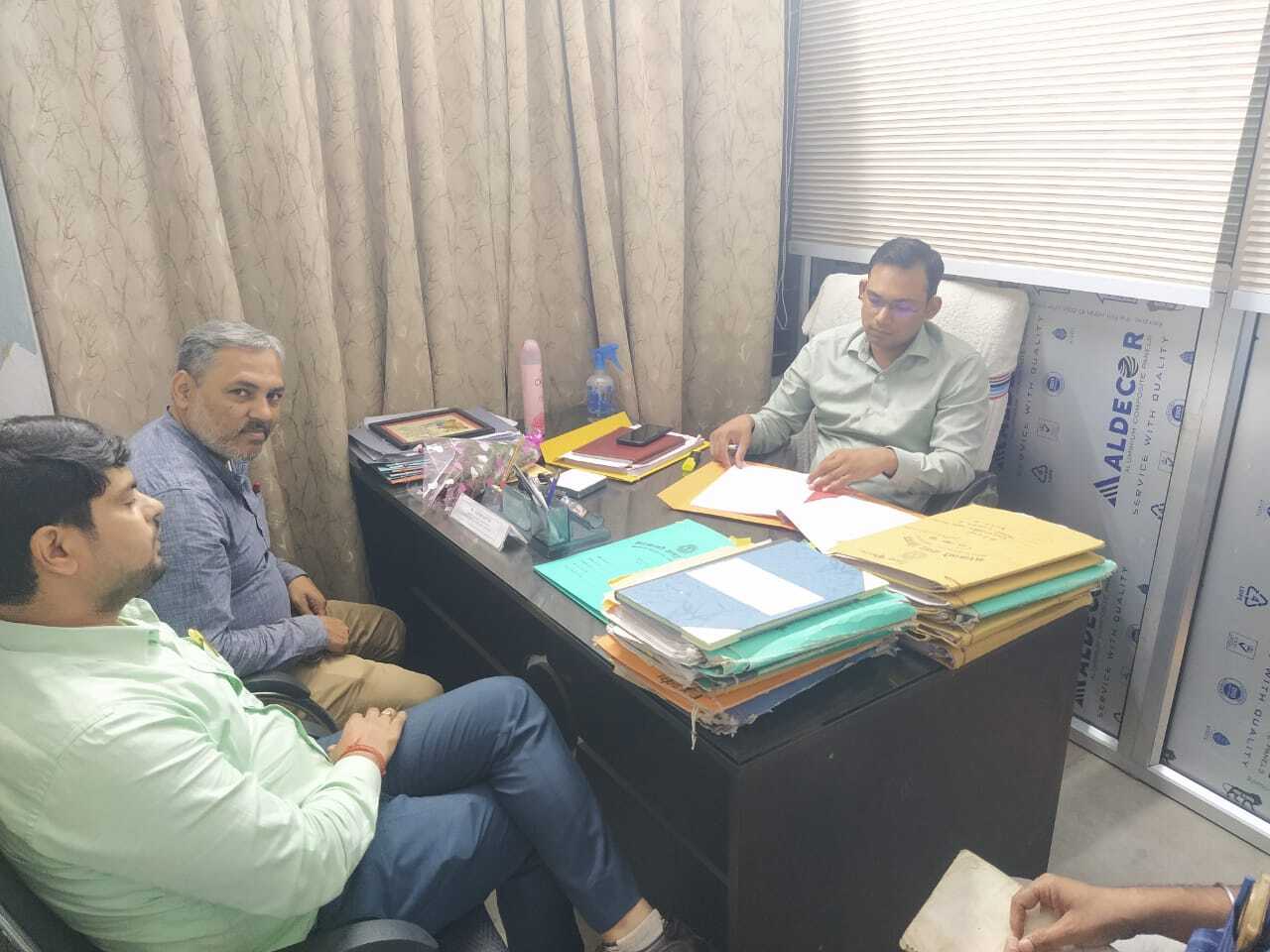अब्सेंट, शिफ्टेड या डेड मतदाताओं का सत्यापन करने का निर्देश