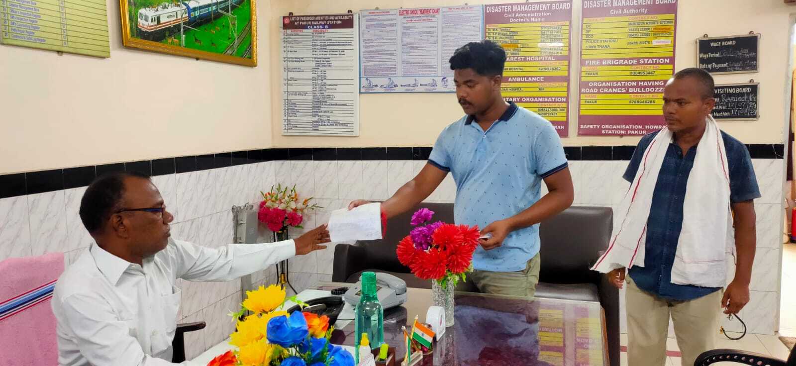 रेलवे स्टेशन की लिफ्ट में फंसा यात्री, 40 मिनट लग गए टेक्नीशियन के पहुंचने में