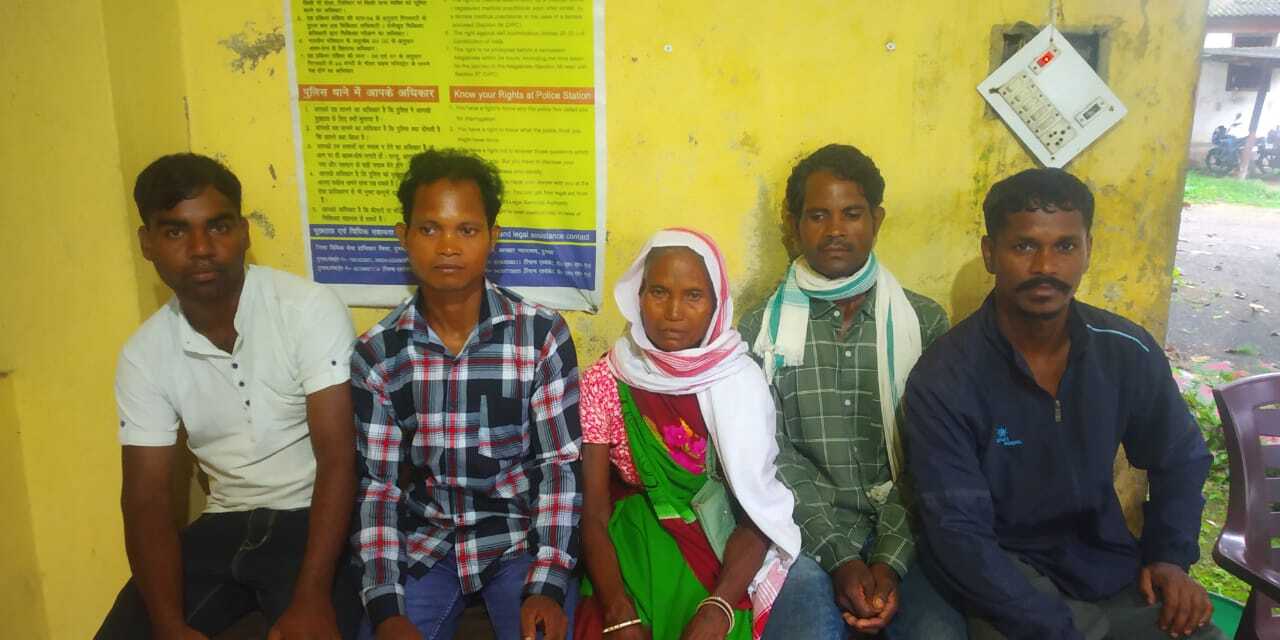 सिमडेगा के किशोर सोरेंग के लिए रहनुमा बनीं गोपीकांदर की सावित्री, दिल्ली में 13 साल तक बगैर मजदूरी के कराया जा रहा था किशोर से काम