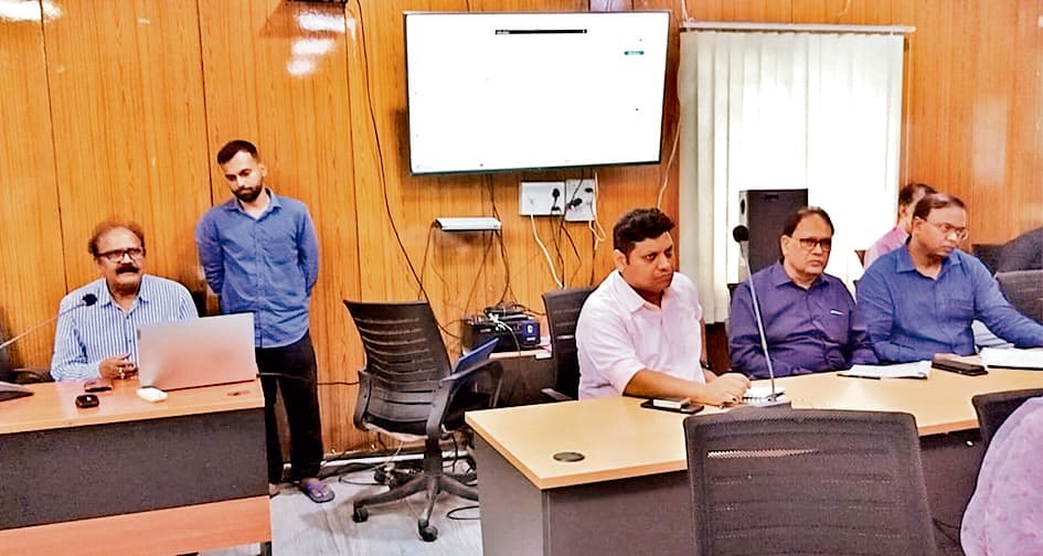 आपदाओं के प्रति संवेदनशील रह कर की जा सकती है जान-माल की रक्षा : डॉ अनिल आपदाओं के प्रति संवेदनशील रह कर की जा सकती है जान-माल की रक्षा : डॉ अनिल