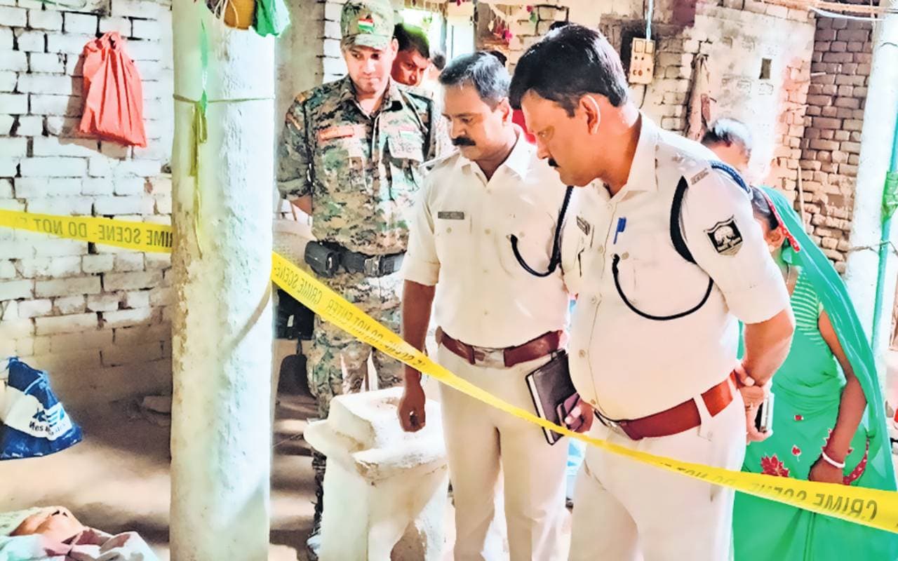 Gaya News: मायके में संपत्ति के लिए महिला की गला रेतकर हत्या, जांच में जुटी FSL टीम
