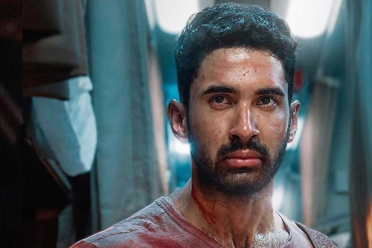 Kill: IMDb की मोस्ट पॉपुलर फिल्म्स 2024 लिस्ट में लक्ष्य की फिल्म का धमाका, सिंघम अगेन को भी छोड़ा पीछे