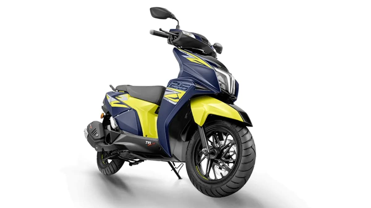 TVS NTorq Black Edition लॉन्च से पहले देखा गया