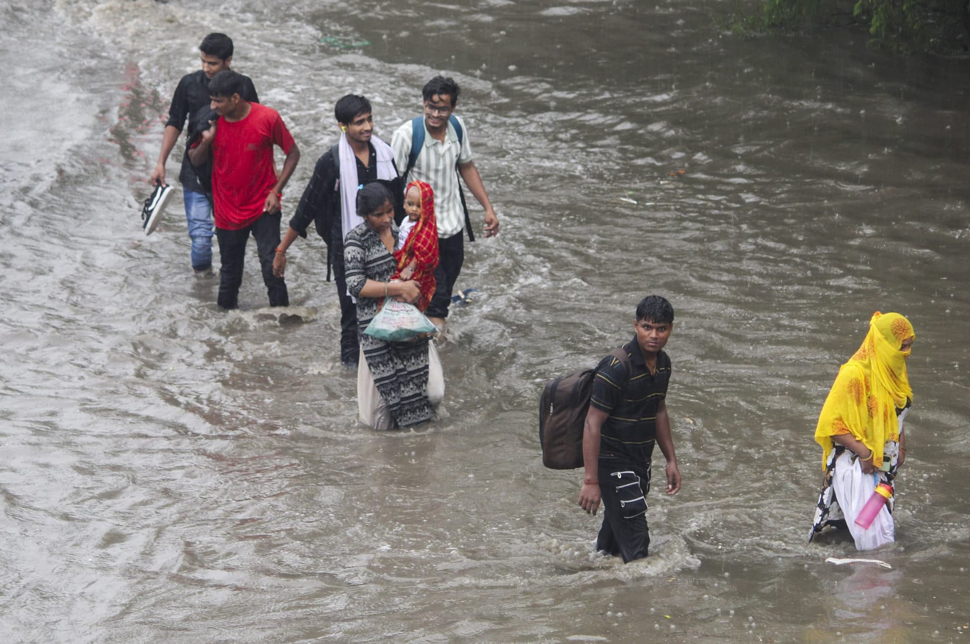 Weather Forecast: दिल्ली-UP-राजस्थान में भारी बारिश, हिमाचल में अलर्ट, जानिए बिहार-झारखंड में मौसम का हाल