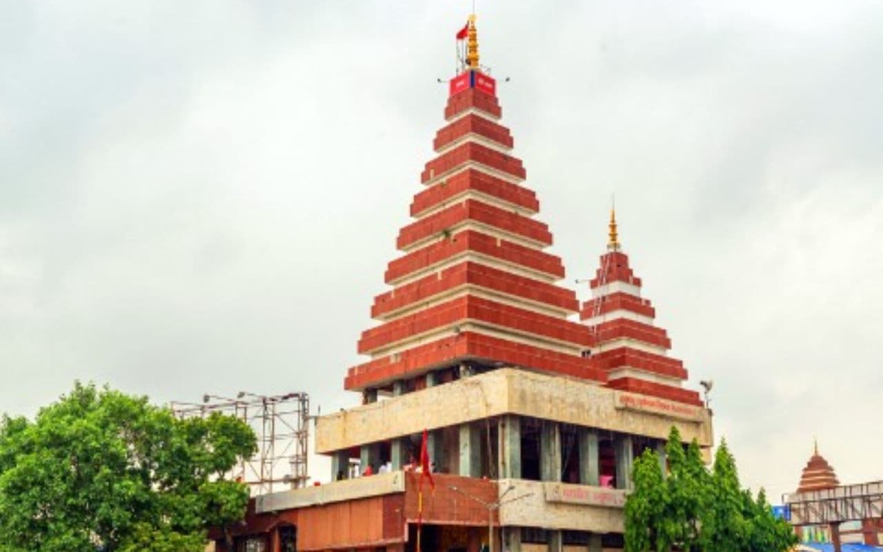 Tirupati Balaji के प्रसाद को लेकर मचे घमासान के बीच पटना के Mahavir मंदिर के लड्डूओं को लेकर आई बड़ी जानकारी