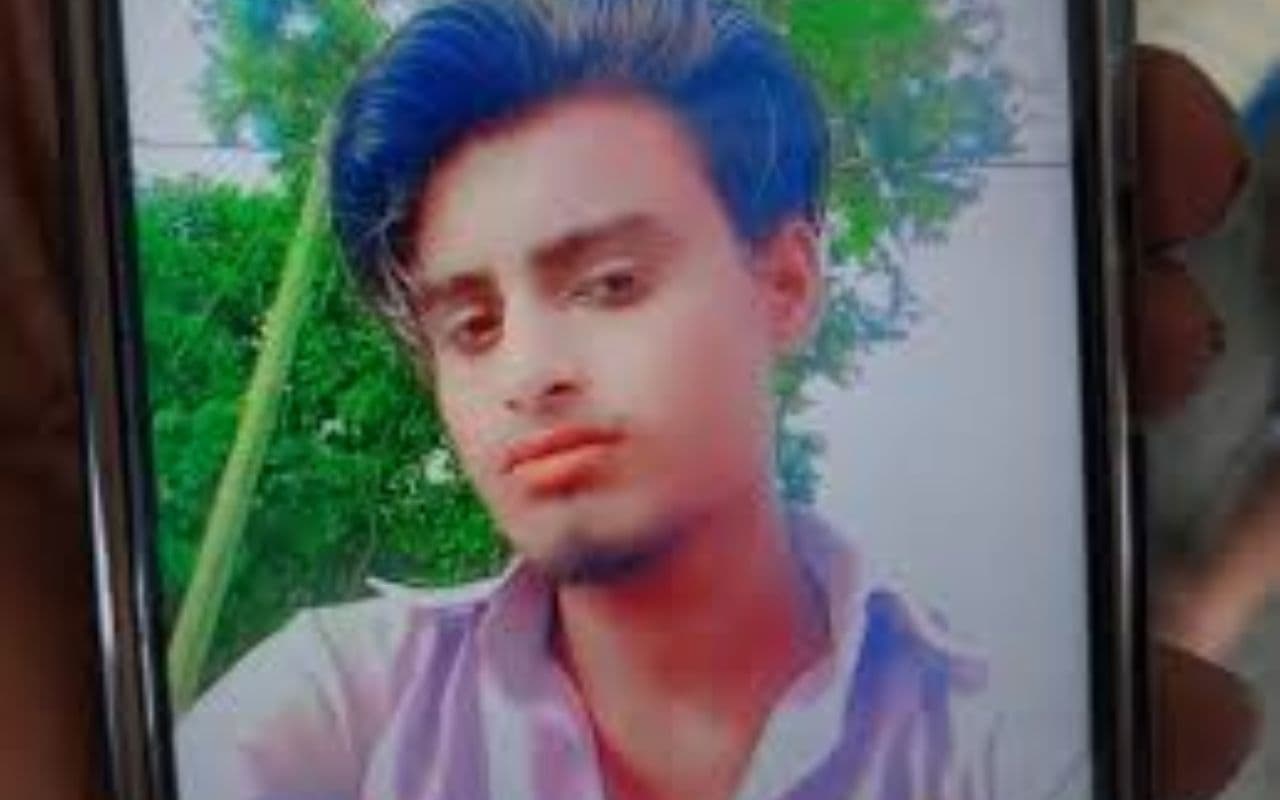 Bihar: काम ढूंढने गए थे चाचा-भतीजा, तेज रफ्तार कार ने रौंदा, दोनों की मौत