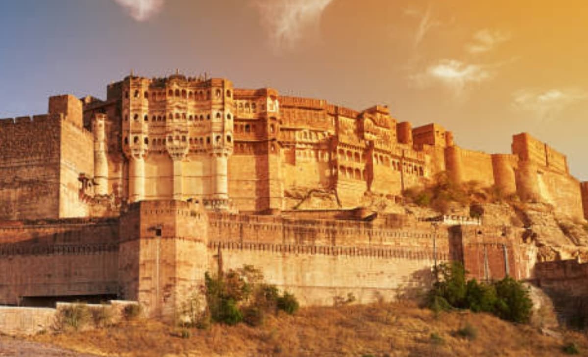 Rajasthan Tourism: क्यों खास है जोधपुर का खूबसूरत मेहरानगढ़ किला, जानिए विशेषता