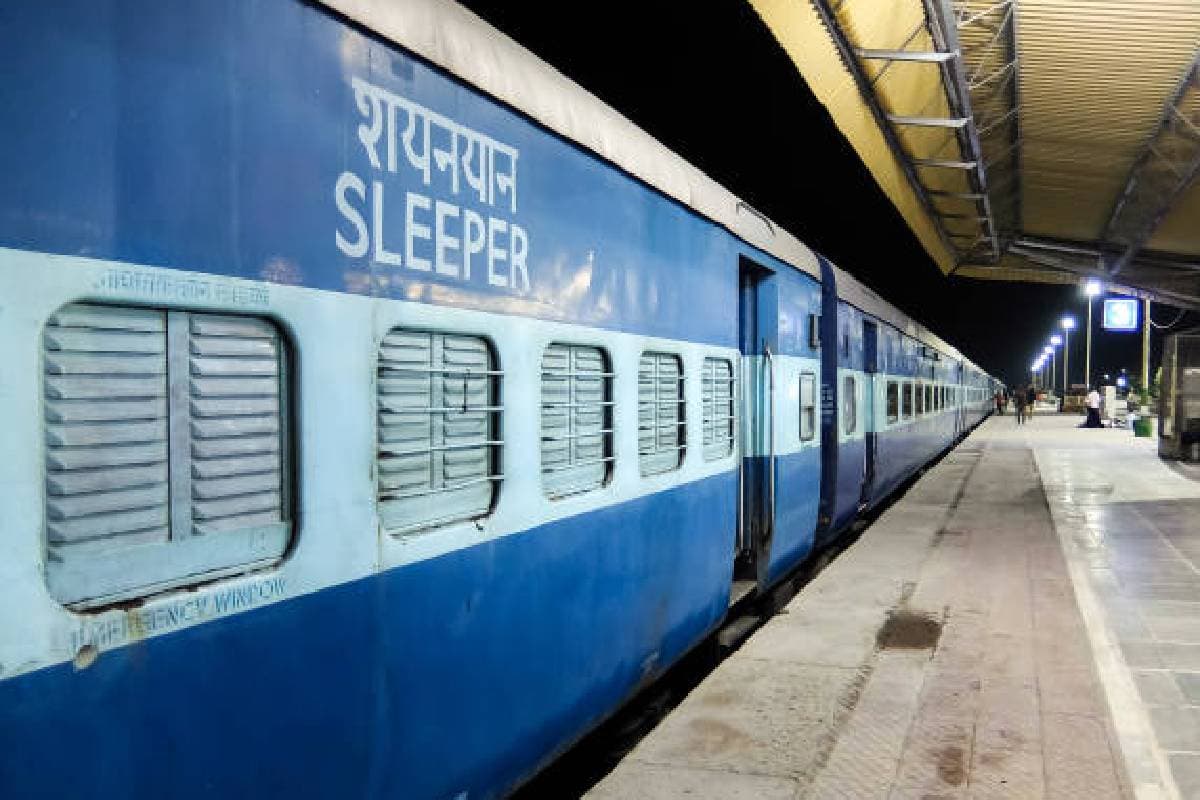 बिना रिजर्वेशन के भी इन 10 ट्रेनों से कर सकेंगे सफर, जानें रूट और किराया