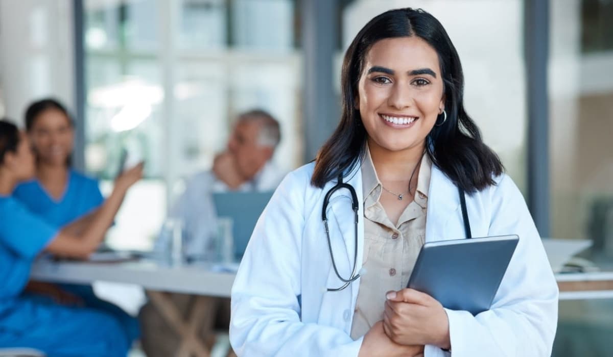 KGMU recruitment 2025 : नर्सिंग ऑफिसर के 733 पदों पर मांगे गये हैं आवेदन