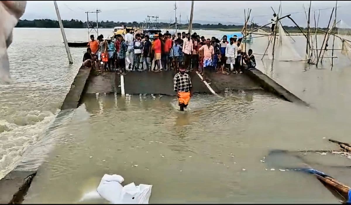 bhagalpur bridge collapse| Bihar News: Bridge sinks due to strong flow of Ganga in Bhagalpur, contact with many villages lost bhagalpur bridge collapse| Bihar News: Bridge sinks due to strong flow of Ganga in Bhagalpur, contact with many villages lost