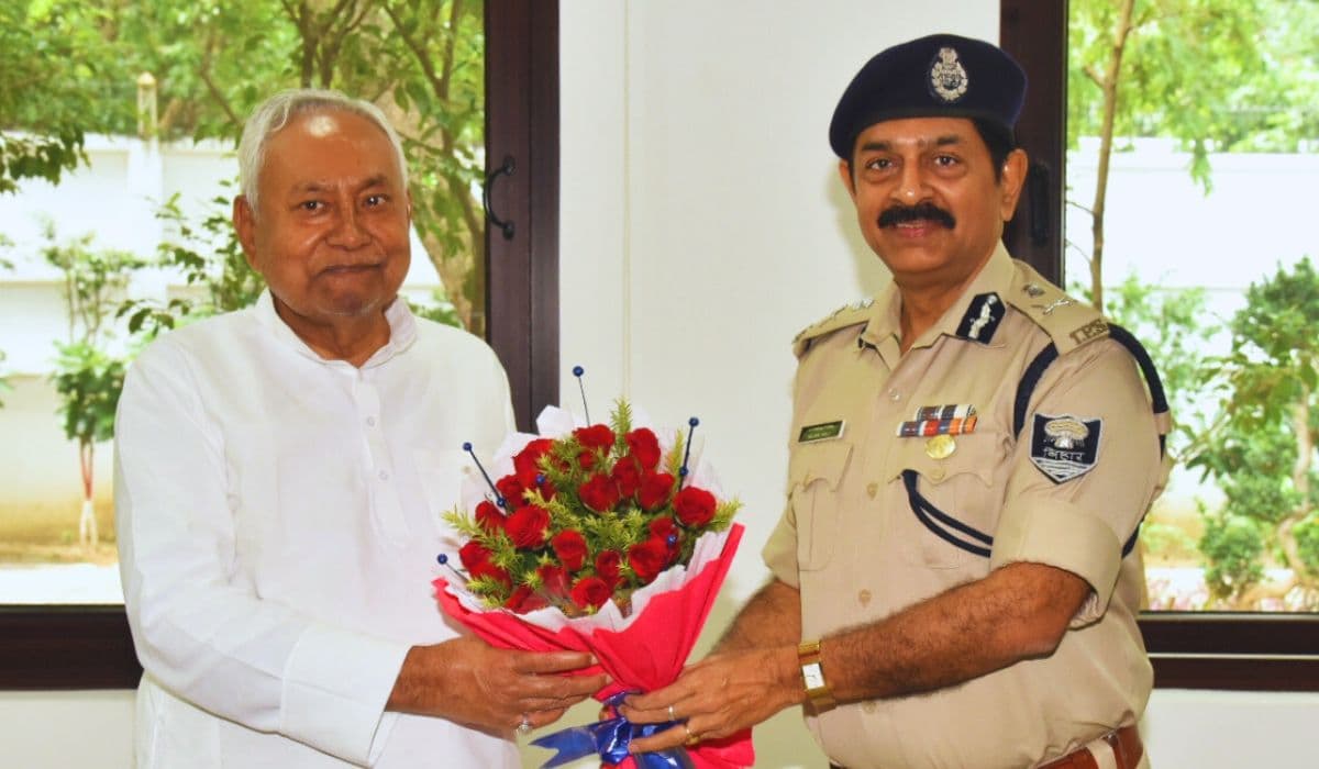 एक्शन में बिहार के नए डीजीपी आलोक राज, सीएम नीतीश कुमार से भी की मुलाकात…