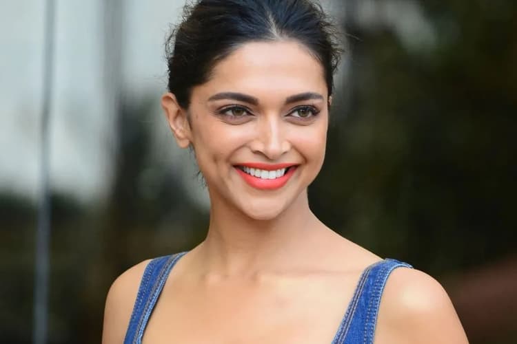 Deepika Padukone Video: बेटी को घर लेकर आई दीपिका, नन्ही परी की एक झलक देखने के लिए फैंस हुए बेताब