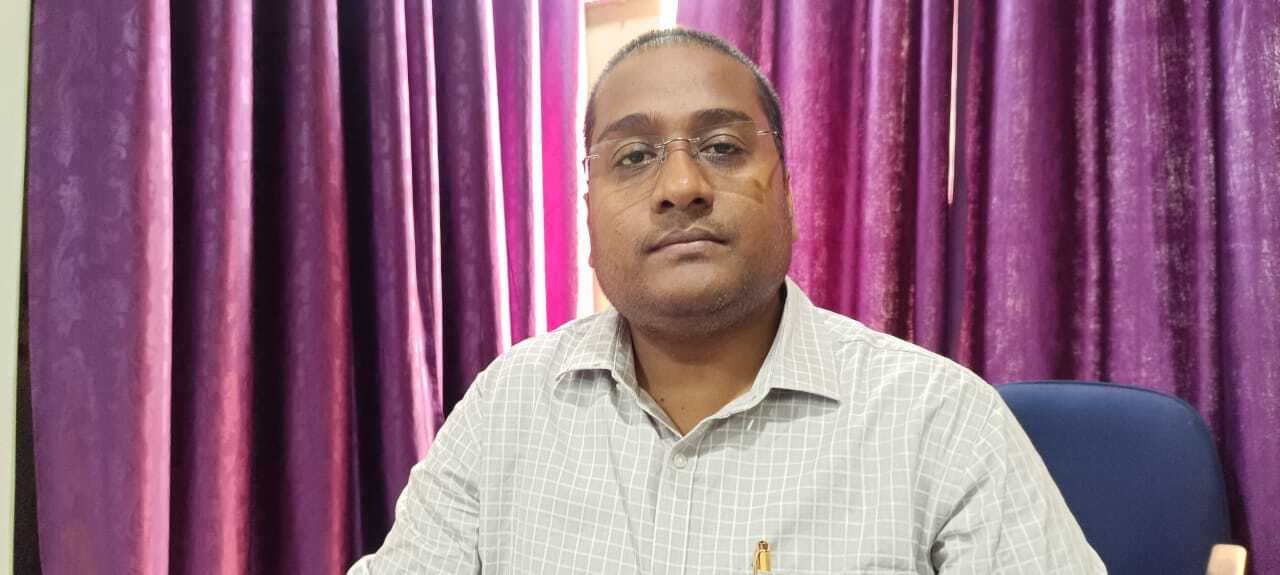 बहादुरगंज में नये बीडीओ व सीओ ने संभाला पदभार