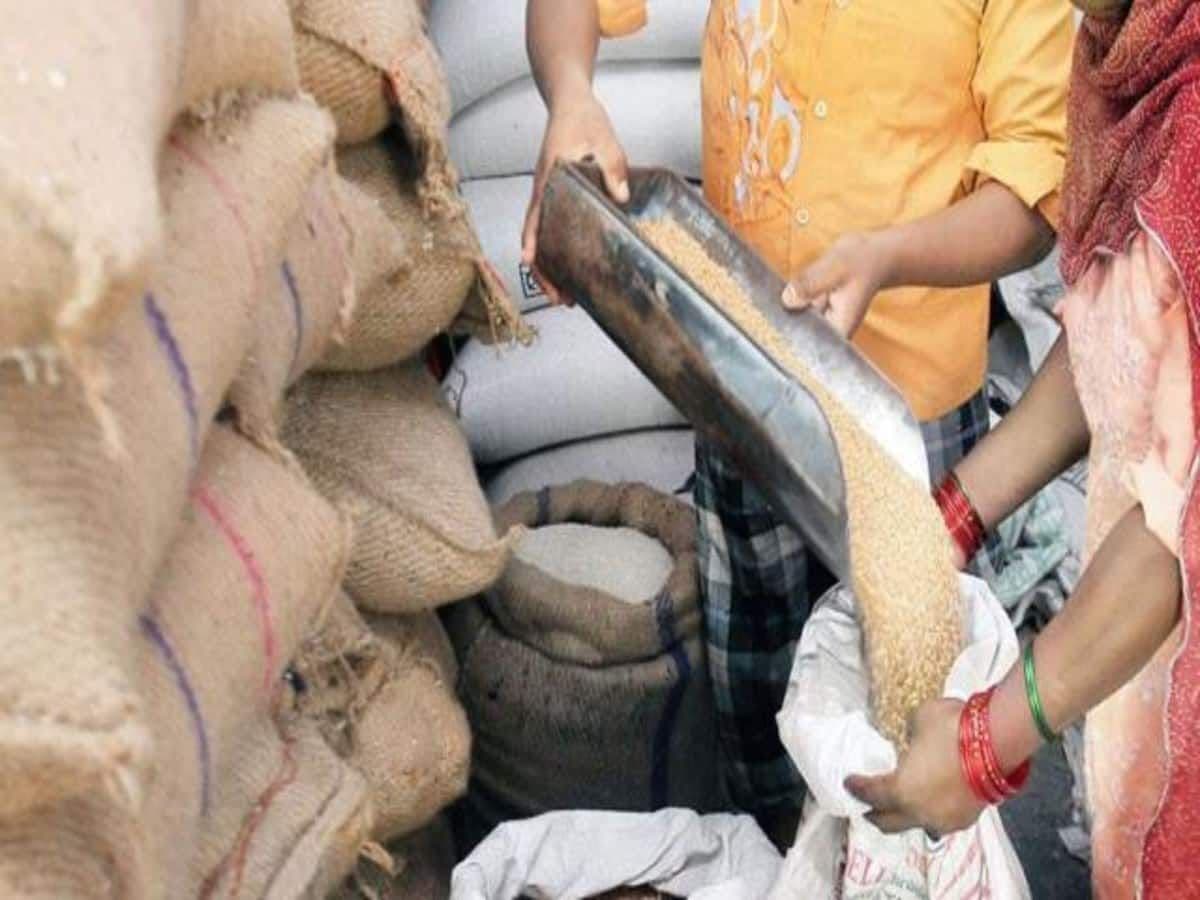 Jamshedpur News : छह माह से राशन नहीं उठाने वाले लाभुकों का रद्द होगा कार्ड