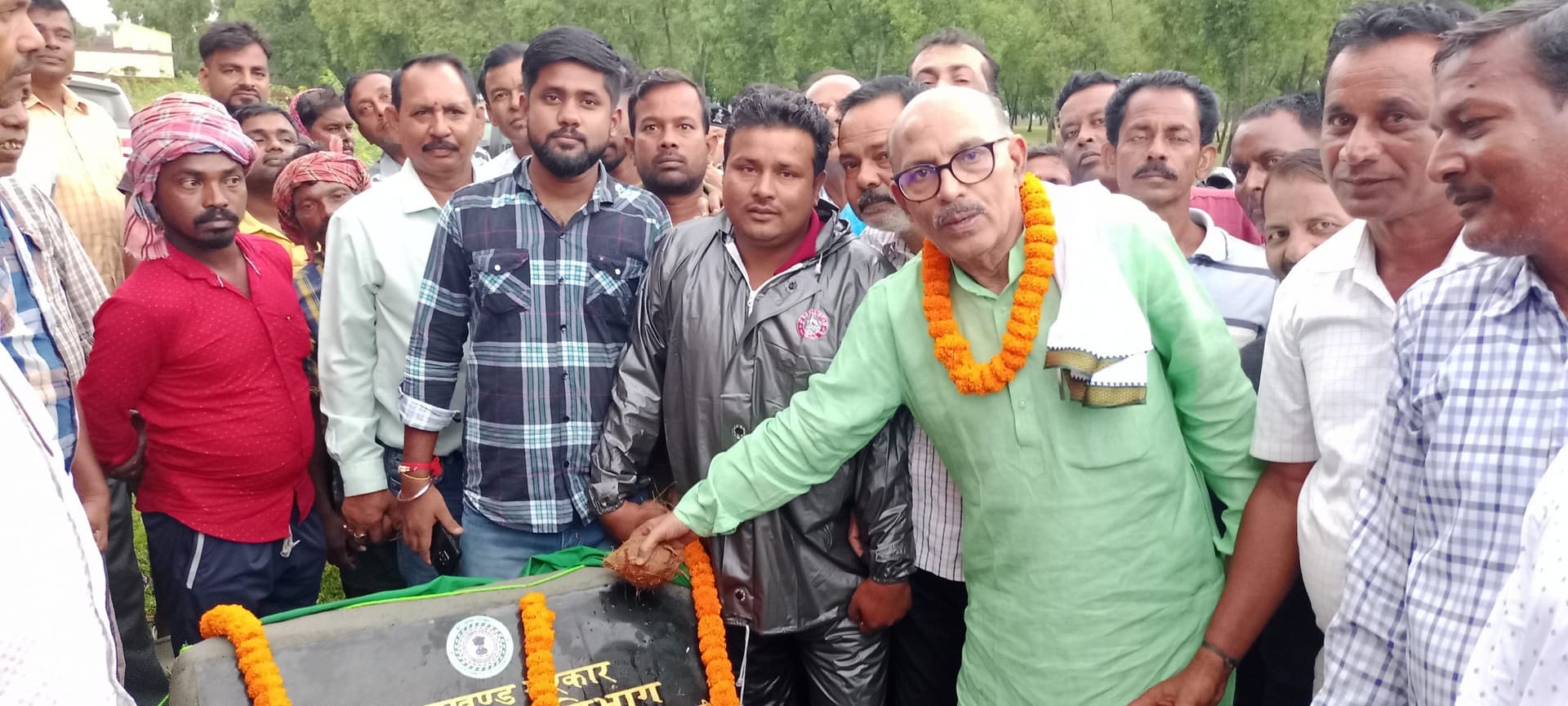 स्पीकर ने खजूरी-मुड़ाबेड़िया सड़क किया शिलान्यास