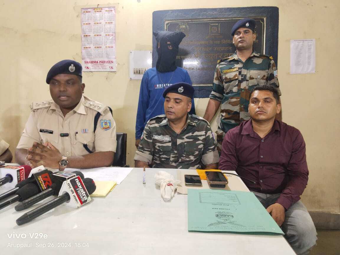 Dhanbad News:बाइक चोर गिरोह का भंडाफोड़, एक गिरफ्तार, दो बाइक जब्त
