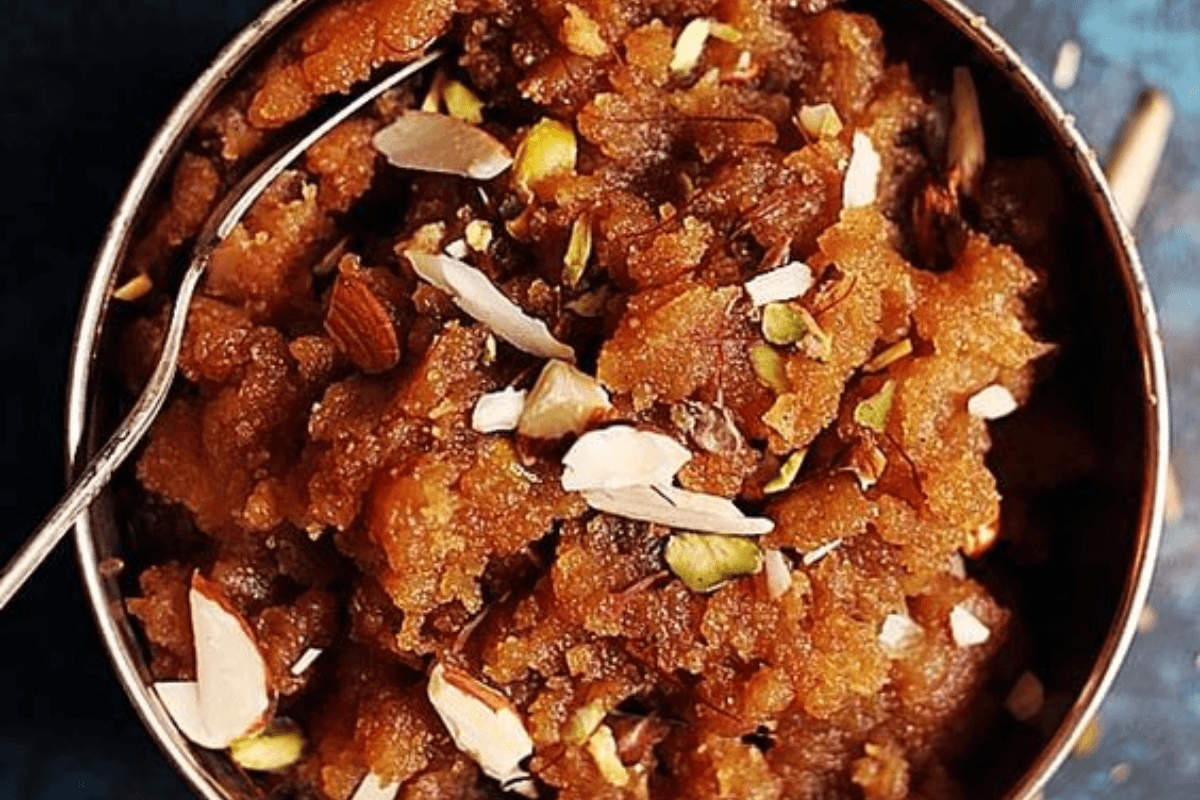 Navratri Fast Recipe: सिंघाड़े के आटे से बनाएं स्वादिष्ट हलवा