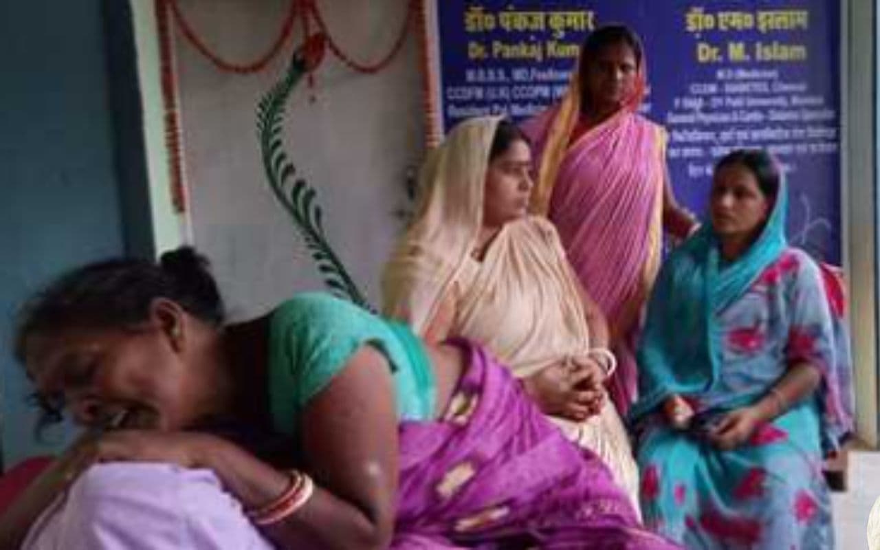 Hajipur : सुई देने के थोड़ी देर बाद हुई मरीज की मौत, घर में मचा कोहराम