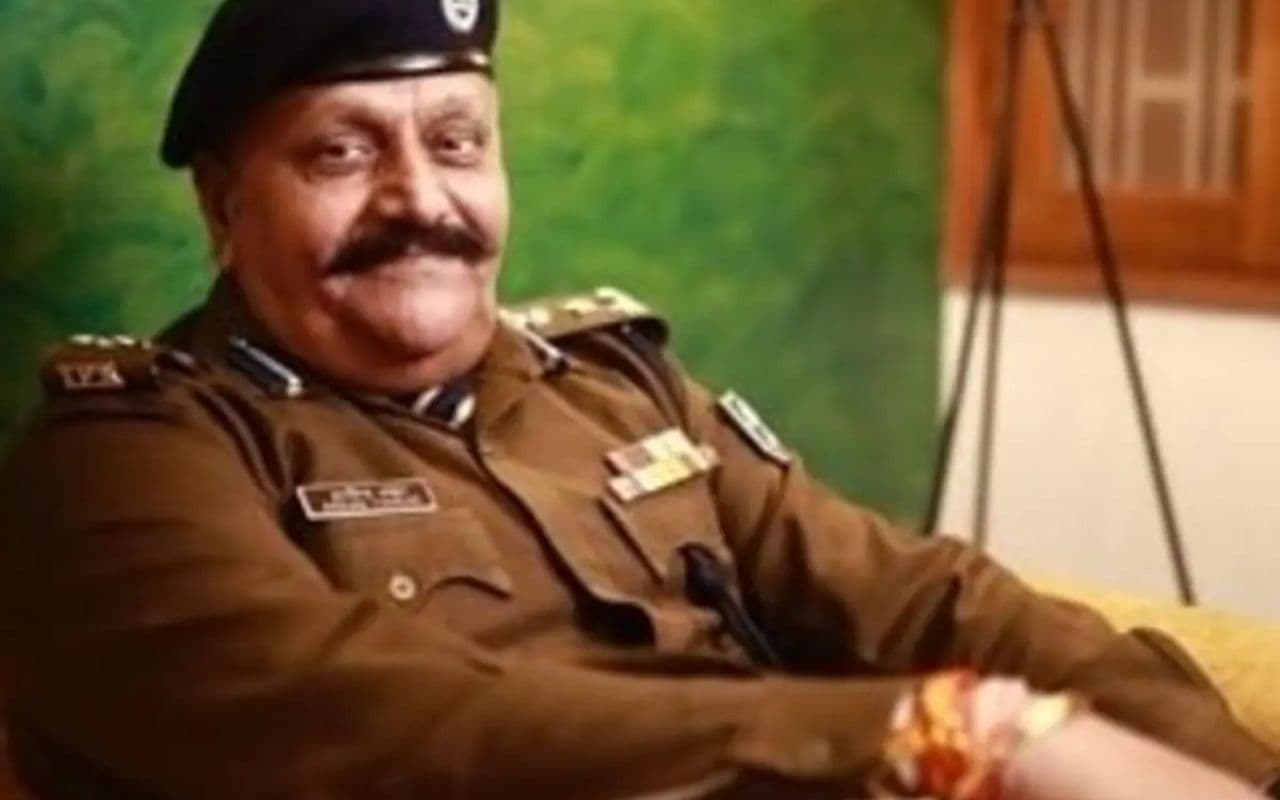 रिटायर्ड IPS अरविंद ठाकुर ने बीजेपी को दिया झटका, इस पार्टी में जाने की अटकलें तेज