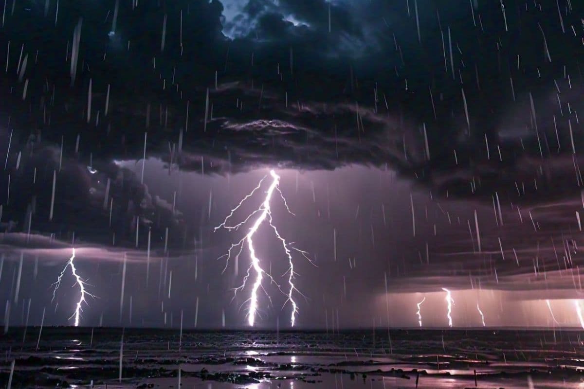 Weather Forecast: जाते जाते फिर से सक्रिय हुआ तूफानी चक्रवात, 9 से 11 अक्टूबर तक, 10 से ज्यादा राज्यों में भयंकर बारिश का हाईअलर्ट