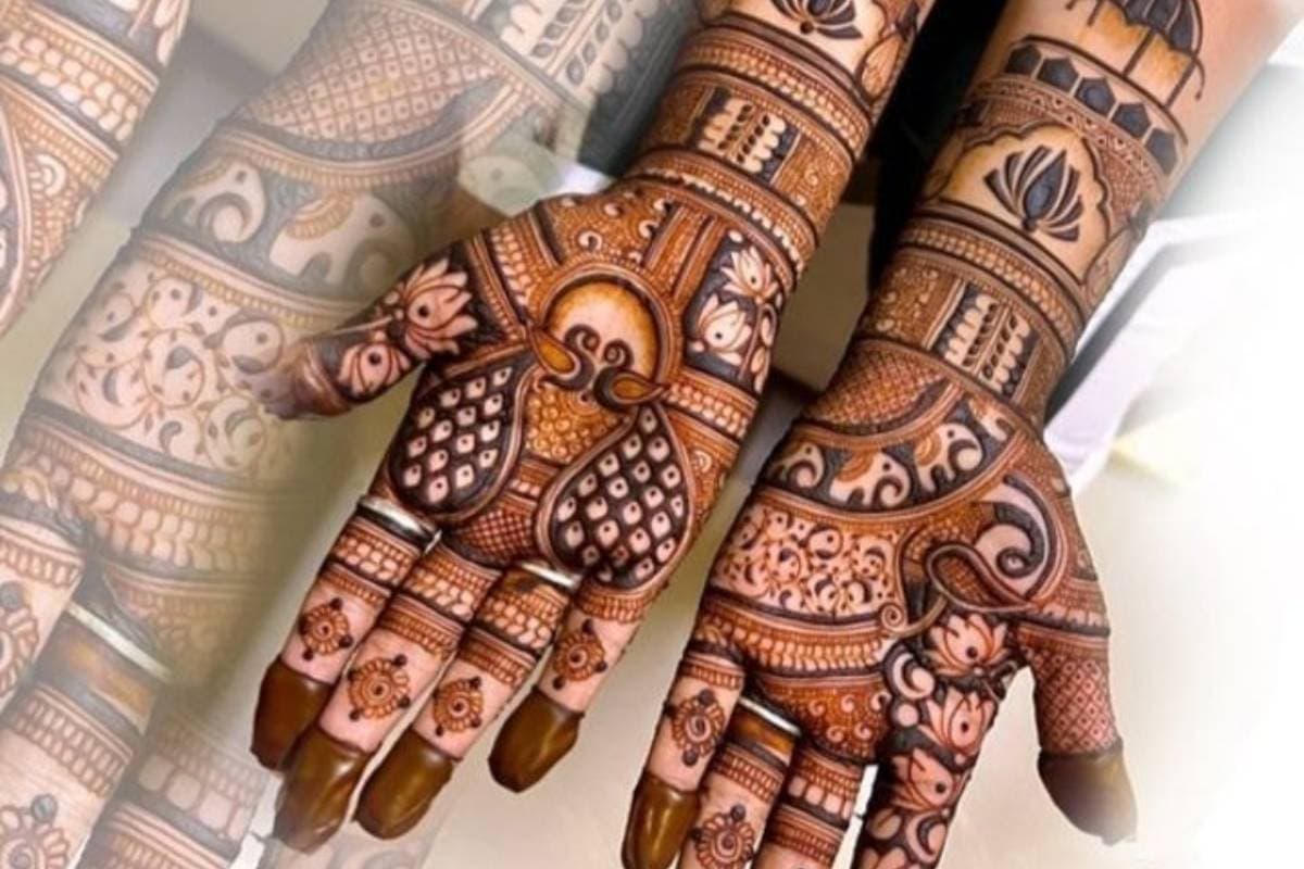 Karwa Chauth 2024 Mehndi Design: करवा चौथ के लिए बेस्ट मेहंदी डिजाइन, देखें Simple Mehndi Design Photo