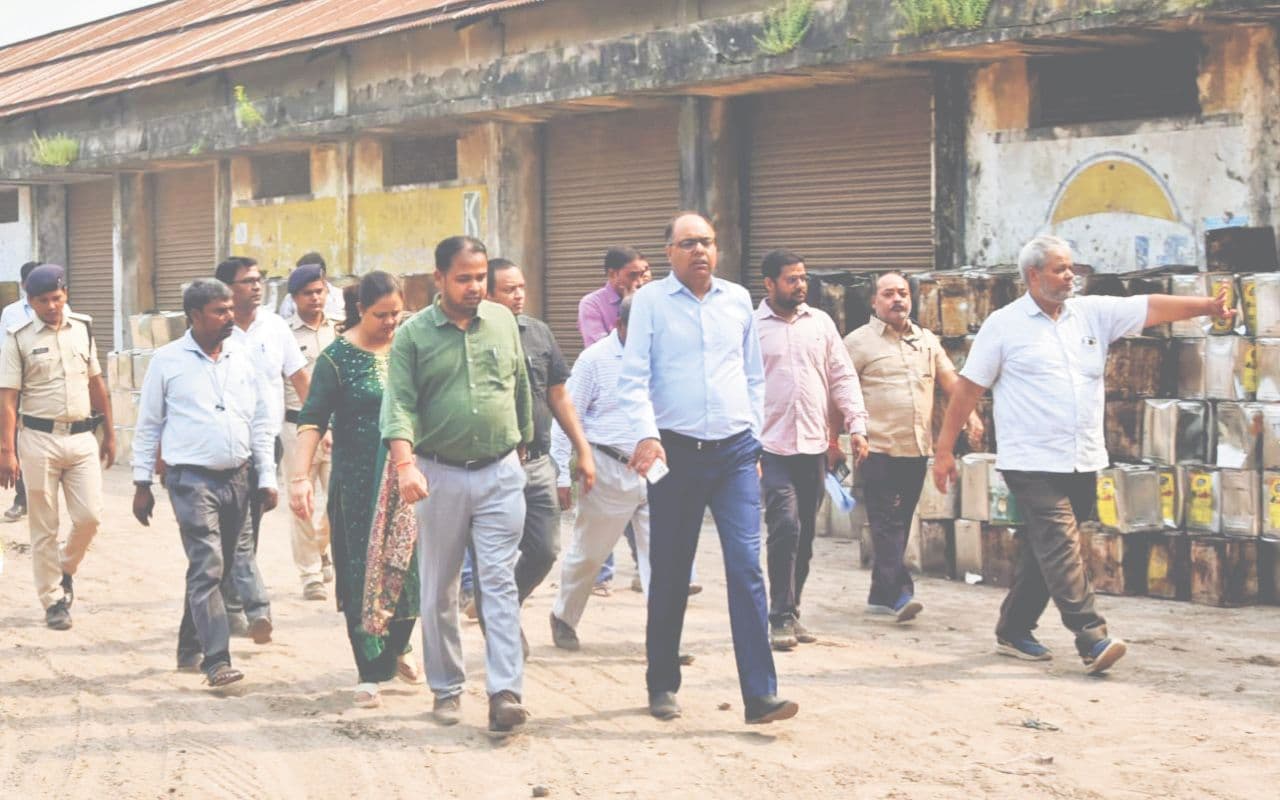 Patna : पटना को मिलने वाला है दो नया अंचल कार्यालय, जानें किन जगहों का किया गया निरीक्षण Patna : पटना को मिलने वाला है दो नया अंचल कार्यालय, जानें किन जगहों का किया गया निरीक्षण