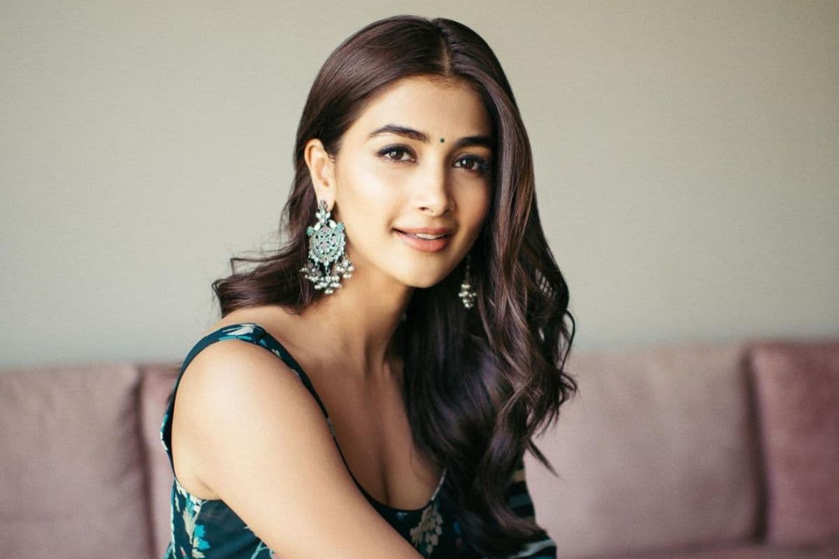 Pooja Hegde Birthday: बॉलीवुड के इस एक्टर के साथ काम करने के लिए पूजा ने बेले काफी पापड़, ठुकरा डाला ये बड़ा ऑफर