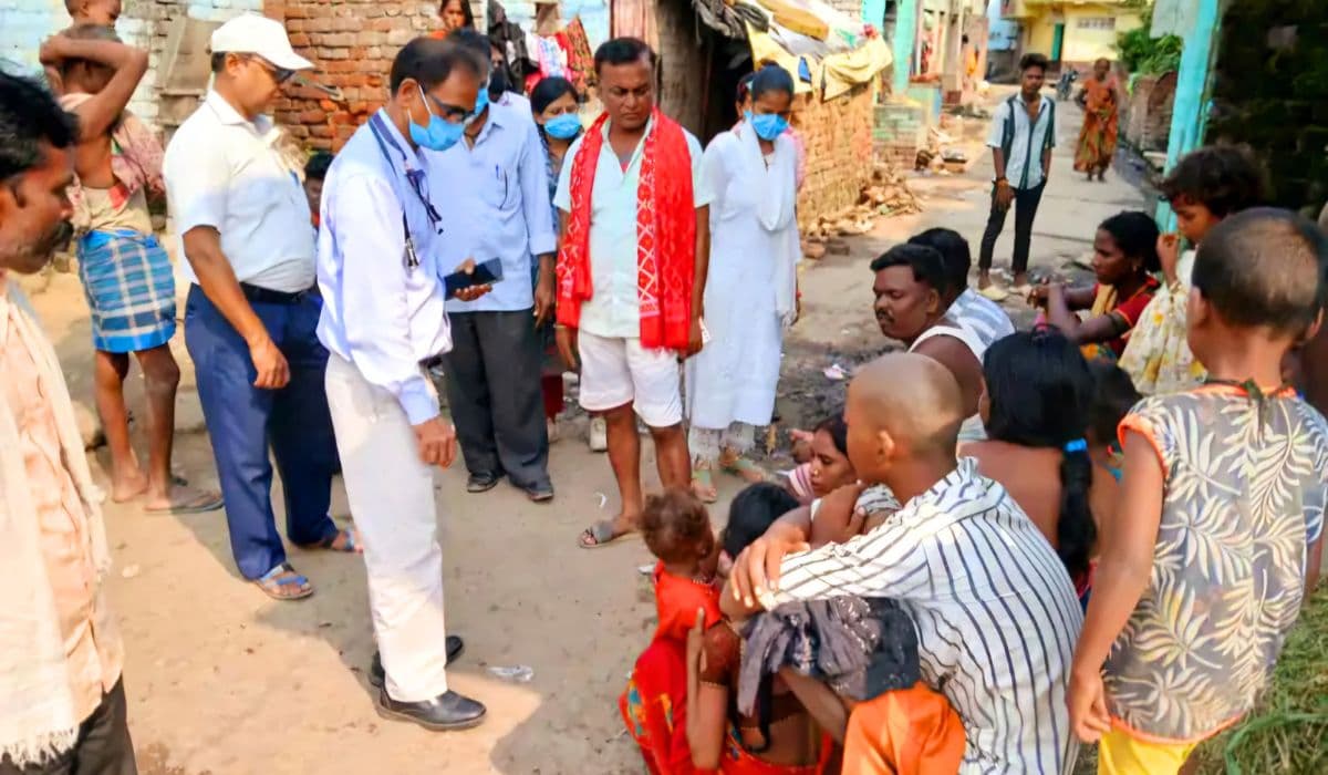 Bihar News: आरा में अज्ञात बीमारी से तीन की मौत, पूजा पाठ कर अपने देवता को खुश करने में लगे हैं ग्रामीण