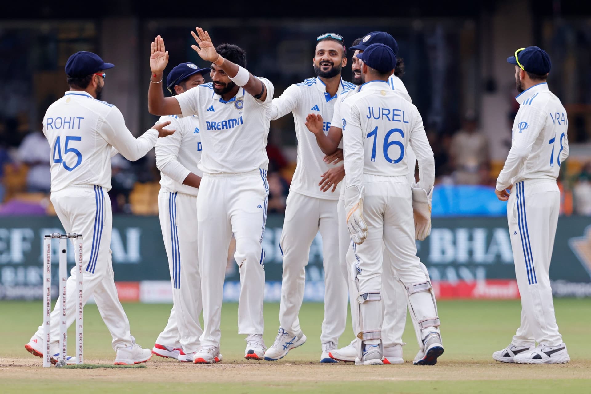 IND vs NZ, 1st Test, Last Day: दिन का खेल शुरू, बुमराह ने दिलाई भारत को पहली सफलता