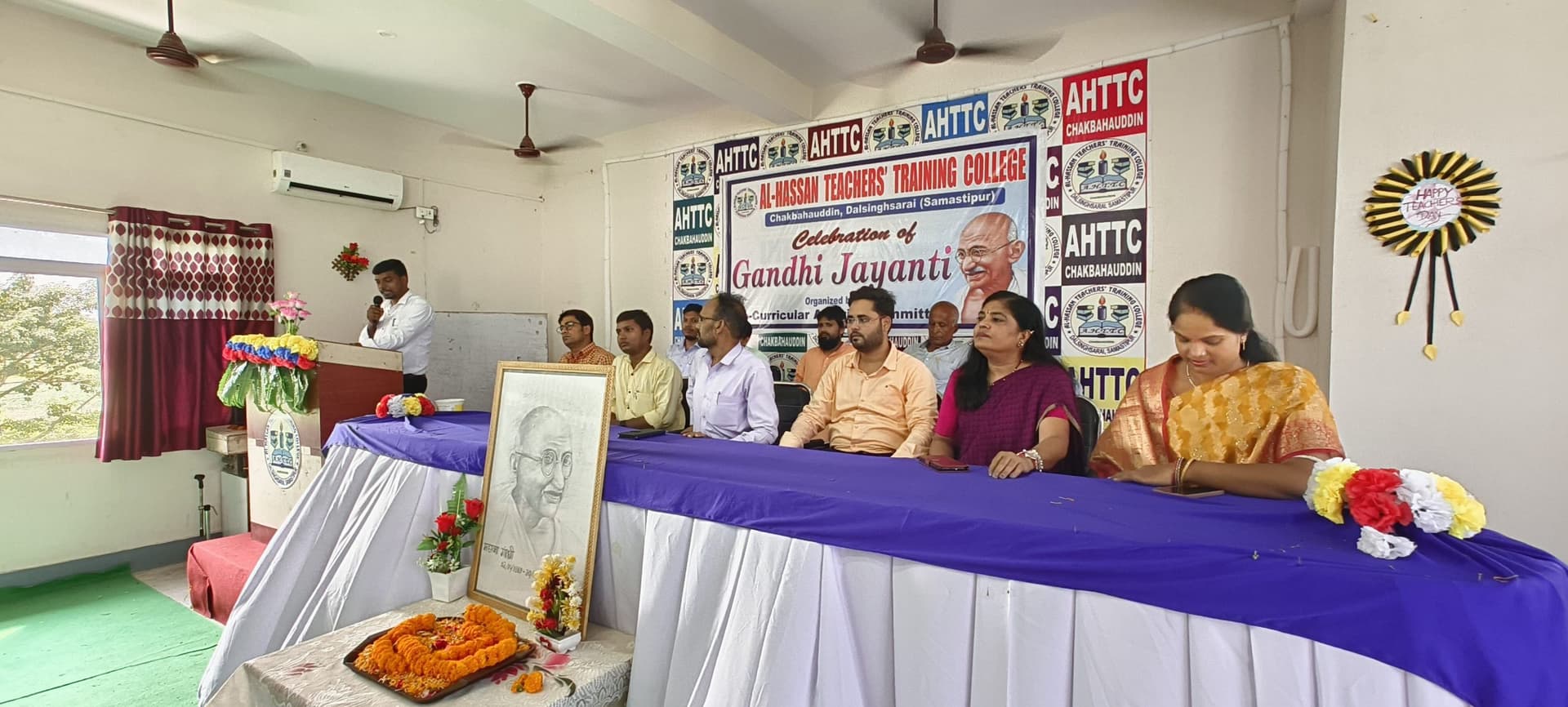 Birth anniversary of Father of the Nation Mahatma Gandhi: अल हसन टीचर्स ट्रेनिंग कॉलेज में सेमिनार आयोजित