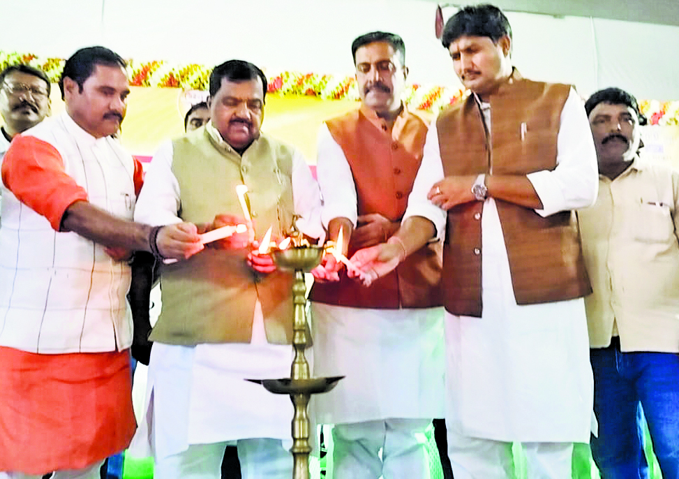 Gopalganj News : गोपालगंज का रहा है गौरवशाली इतिहास : प्रभारी मंत्री