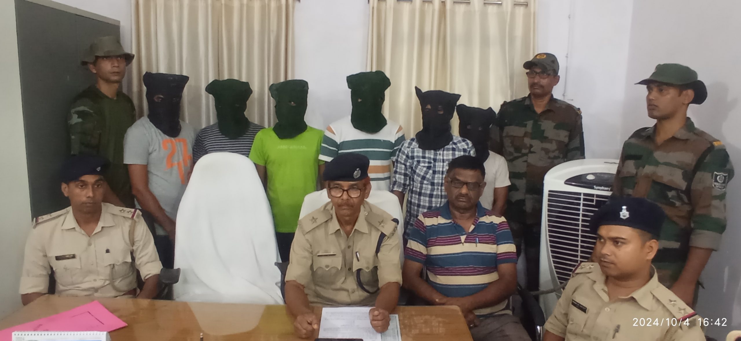 पांडेडीह, माणिकपुरा, झिलुवा व सिकरपोसनी से छह साइबर ठग गिरफ्तार