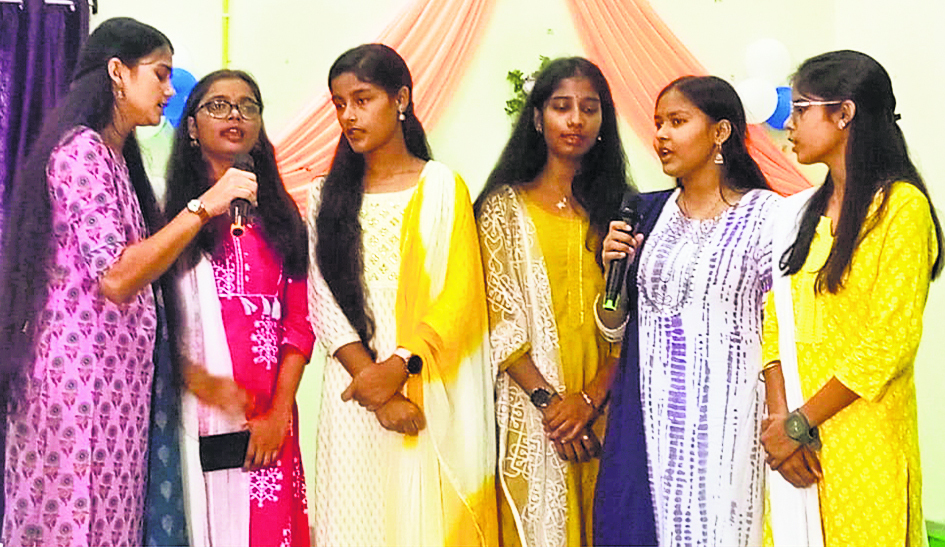 Gopalganj News : विज्ञान मेले में क्याेर एआइ एप प्रोजेक्ट की हुई सराहना, आज से सांस्कृतिक कार्यक्रम