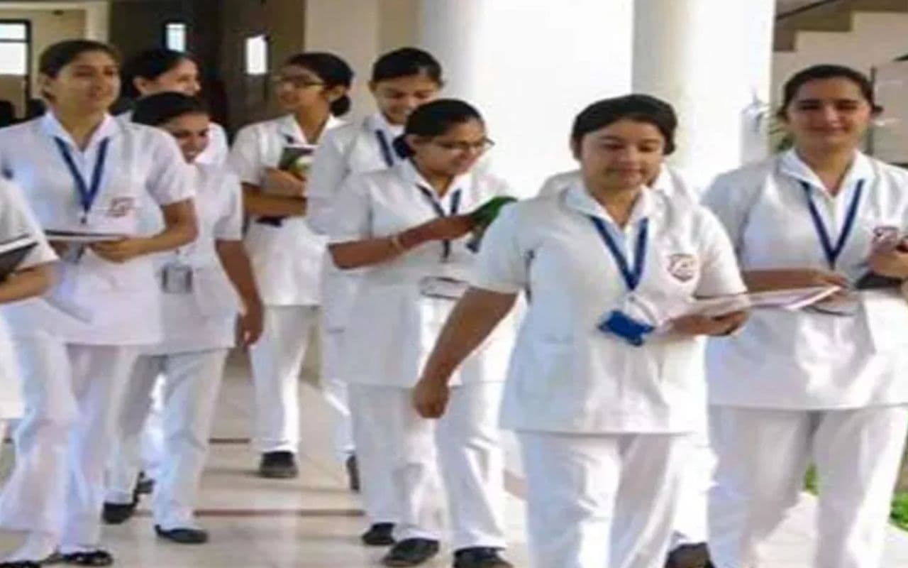 PMCH Patna Vacancy 2024: बिहार सरकार ने बेरोजगार युवाओं के लिए खोला खजाना, नए पदों पर निकली बंपर बहाली
