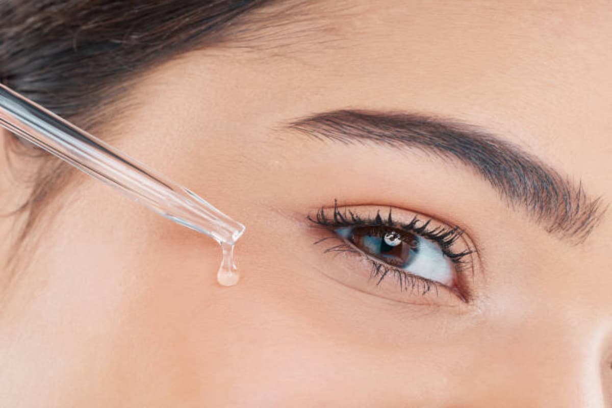 Face oil benefits: चेहरे पर तेल लगाने के फायदे, जानिए कौन सा तेल आपकी त्वचा के लिए बेस्ट है Face oil benefits: चेहरे पर तेल लगाने के फायदे, जानिए कौन सा तेल आपकी त्वचा के लिए बेस्ट है