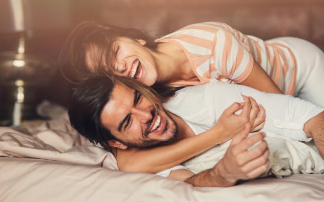 Relationship Tips : पार्टनर के साथ हर दिन लगेगा खास फॉलो कर लें ये 5 टिप्स