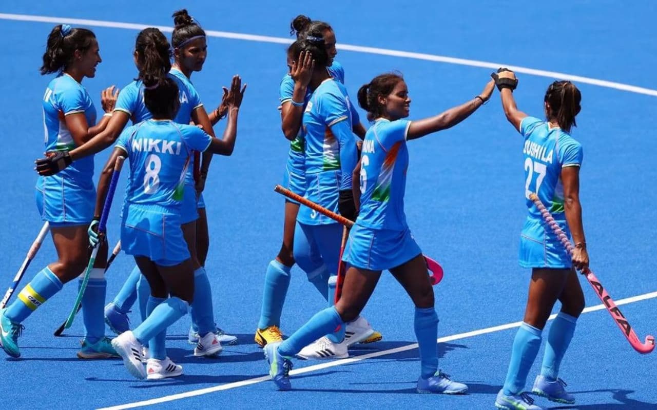BiharWACT2024: खेल परिसर में दिखा टीम इंडिया का क्रेज, एंट्री के लिए सुबह नौ बजे ही लाइन में लगे लोग