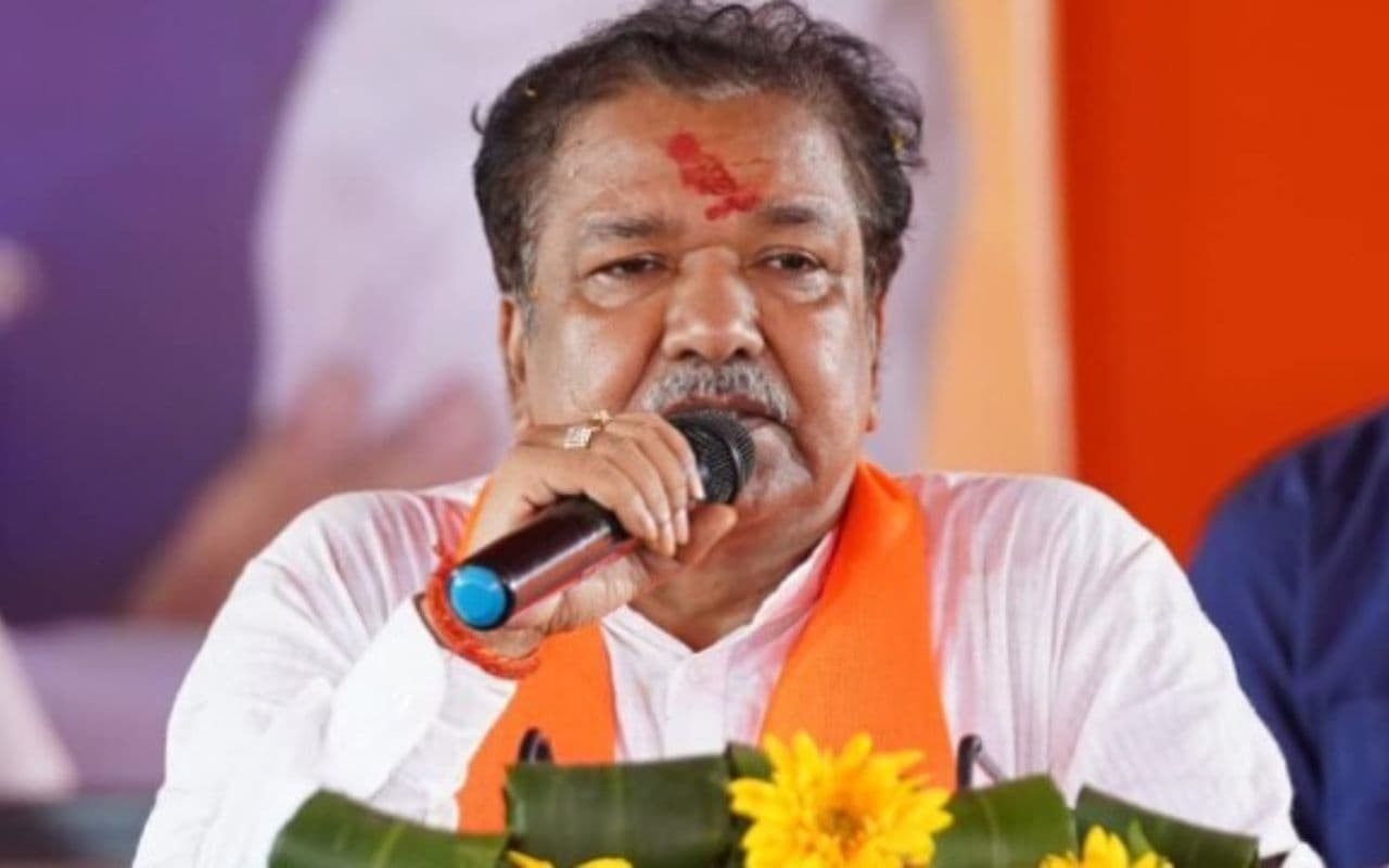 Bihar Politics: नीतीश के मंत्री का तेजस्वी पर हमला, बोले- वो बाप के बेटे लेकिन…