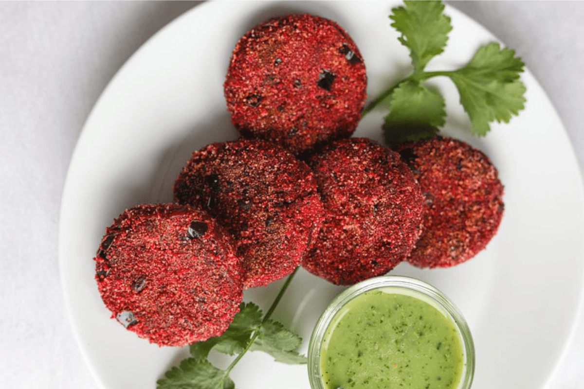 Beetroot Cutlet Recipe: बीटरूट कटलेट से पाएं पौष्टिकता और स्वाद का भरपूर आनंद, बच्चों और बड़ों को पसंद आएगी ये हेल्दी रेसिपी