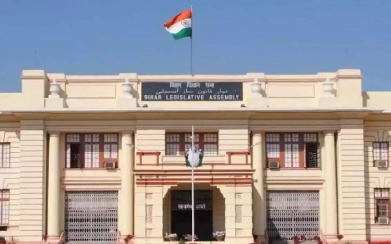 बिहार विधान परिषद में मुख्य सचेतक बने संजय सिंह, नीरज कुमार और रीना देवी को मिली नई जिम्मेदारी बिहार विधान परिषद में मुख्य सचेतक बने संजय सिंह, नीरज कुमार और रीना देवी को मिली नई जिम्मेदारी