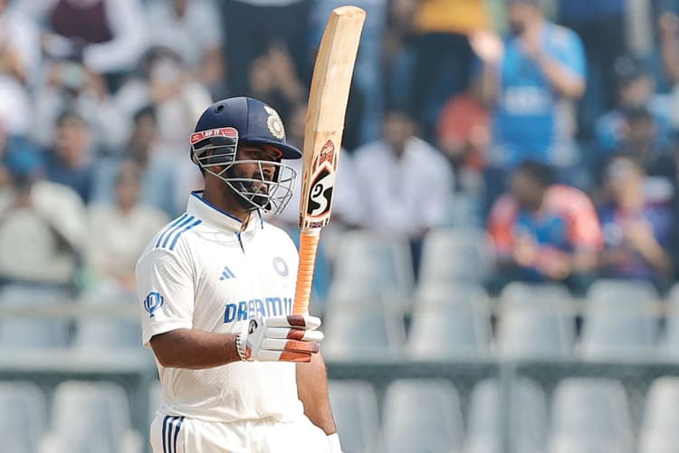 Ind vs Nz, Mumbai: ऋषभ ने ठोक दिया सबसे तेज पचासा, संभली भारतीय पारी