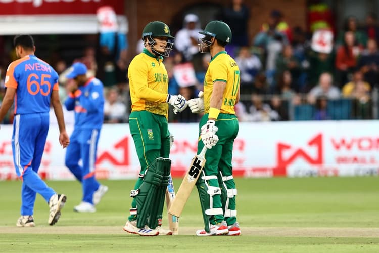 IND vs SA: चक्रवर्ती की गेंदबाजी नहीं आई काम, दक्षिण अफ्रीका ने भारत को तीन विकेट से हराया